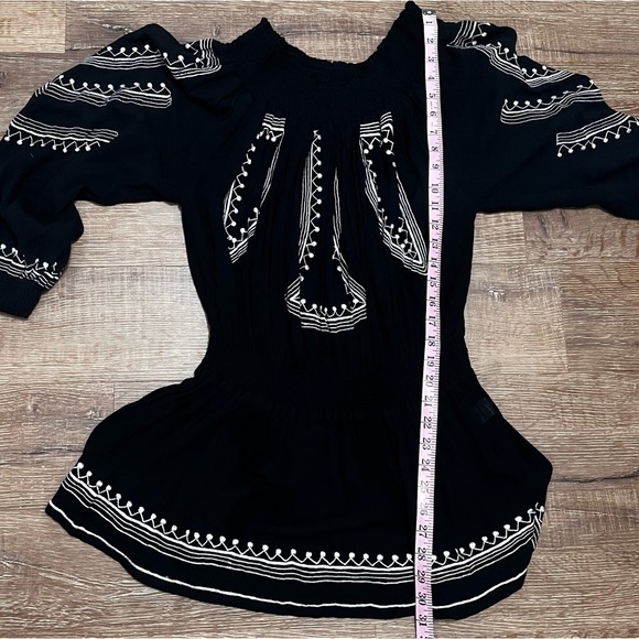 Tularosa Jacqueline Off Shoulder Embroidered Mini Dress Size Small - Picture 11 of 12